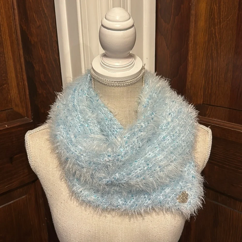 Betsy Johnson Stylish Warm and Fuzzy Infinity Scarf Neck Warmer
